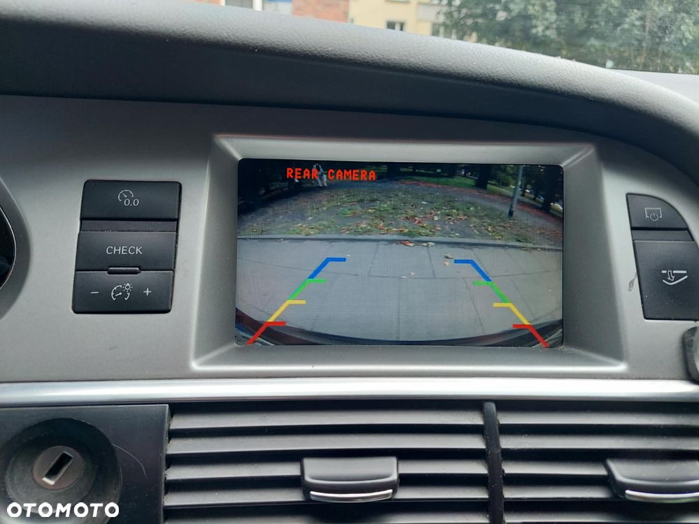 Audi A6 Limousine 2.0 TDI - 11