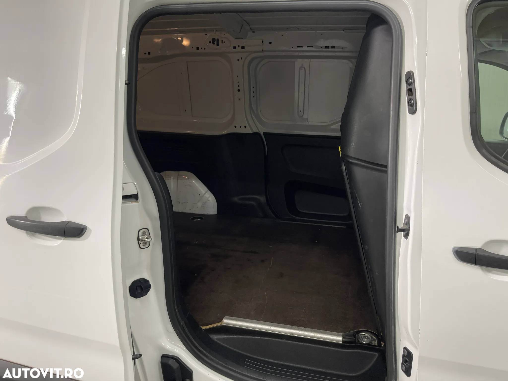 Opel Combo - 10