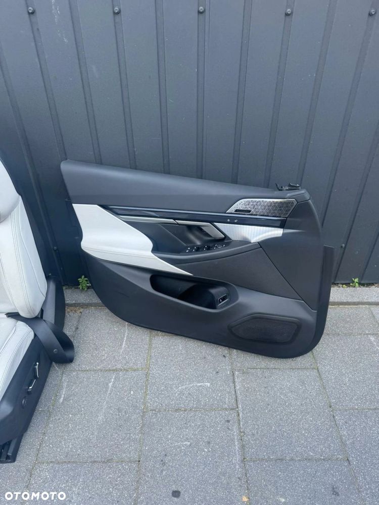 FOTELE TAPICERKA BMW M5 G90 SKÓRA MERYNOS SILVERSTONE CZARNY ELEKTRYCZNE - 10