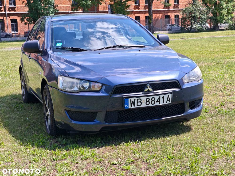 Mitsubishi Lancer 1.8 Inform LPG - 1