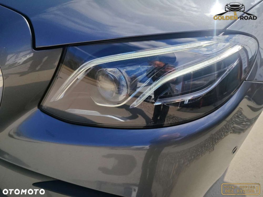 Mercedes-Benz Klasa E - 24