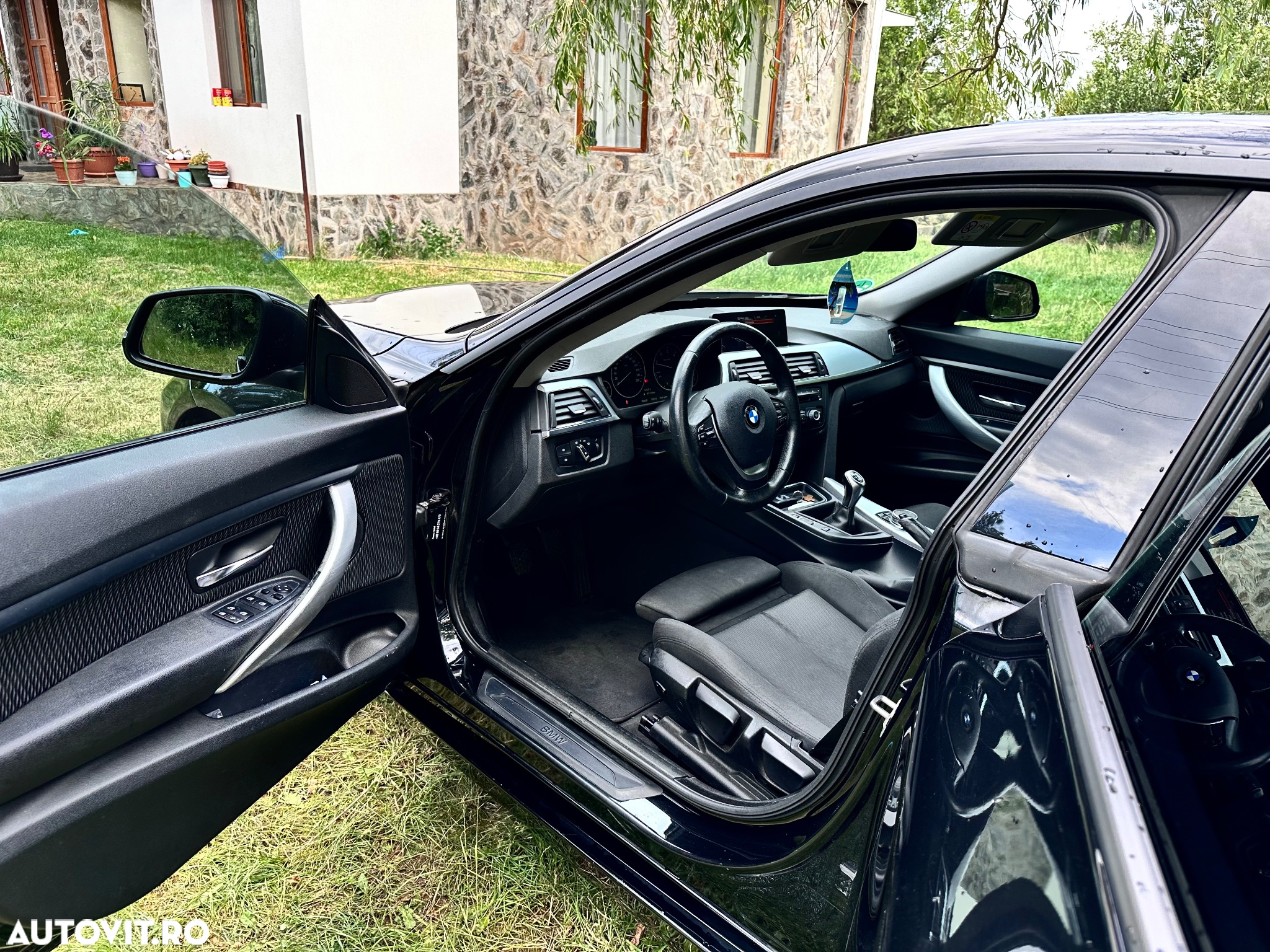 BMW Seria 3 318d - 7
