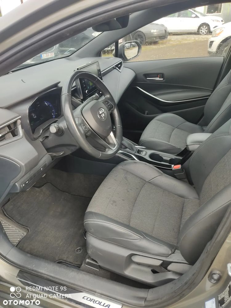 Toyota Corolla 1.8 Hybrid Active - 15