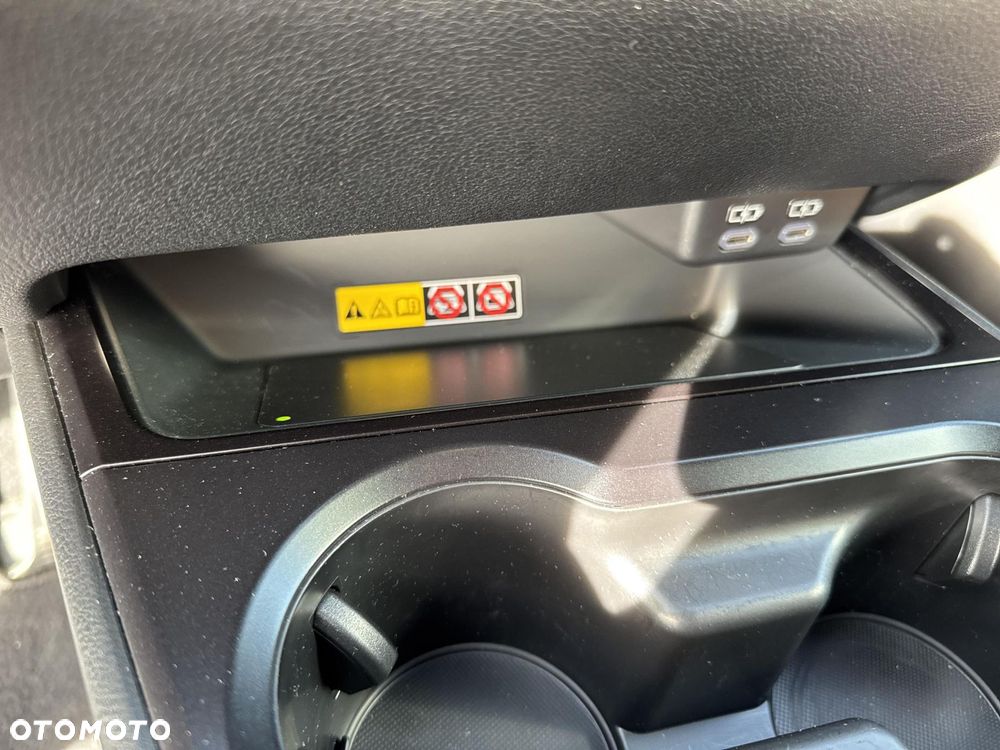 Lexus UX 250h GPF F Sport Design 2WD - 25