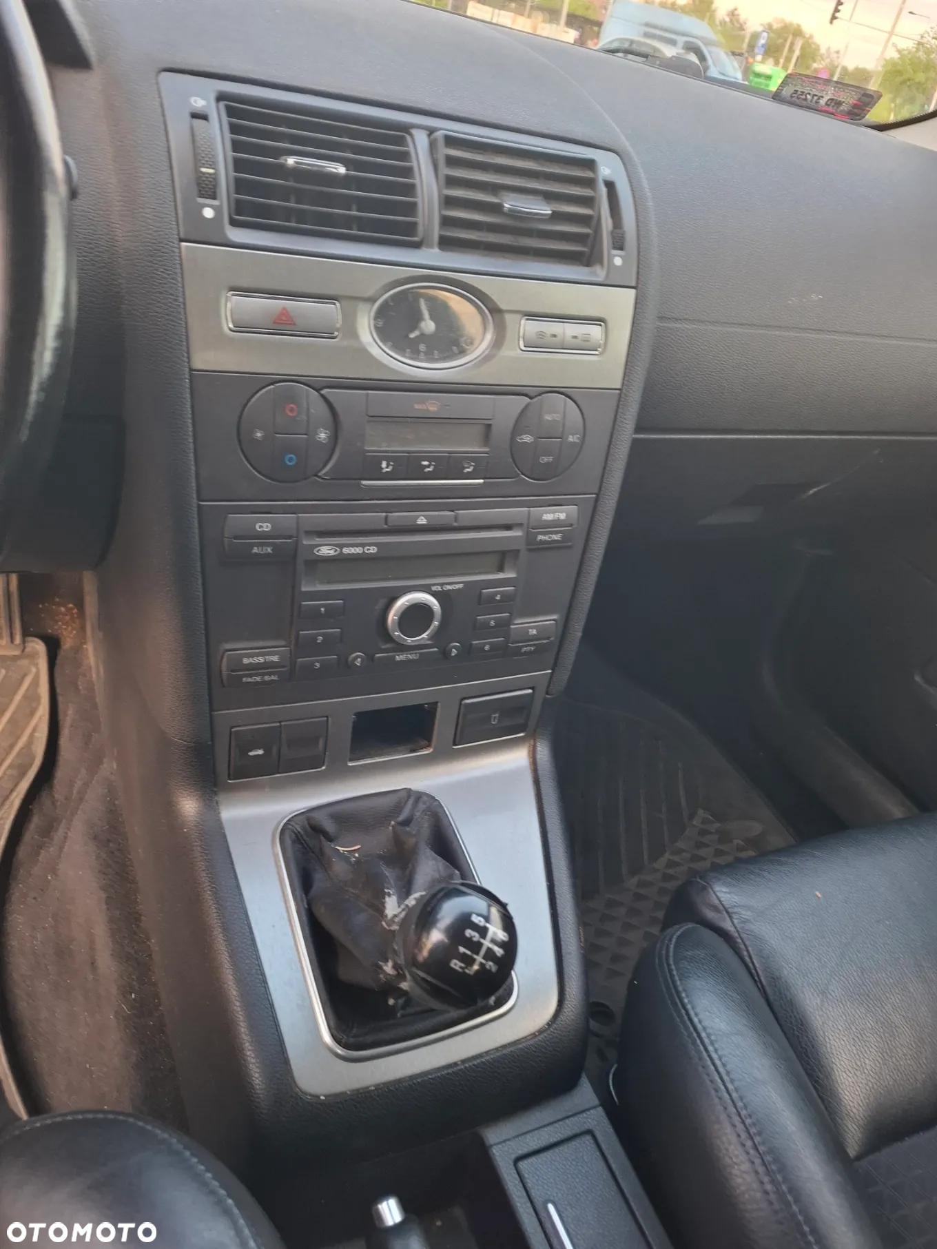 Ford Mondeo 2.0 TDCi Trend - 27