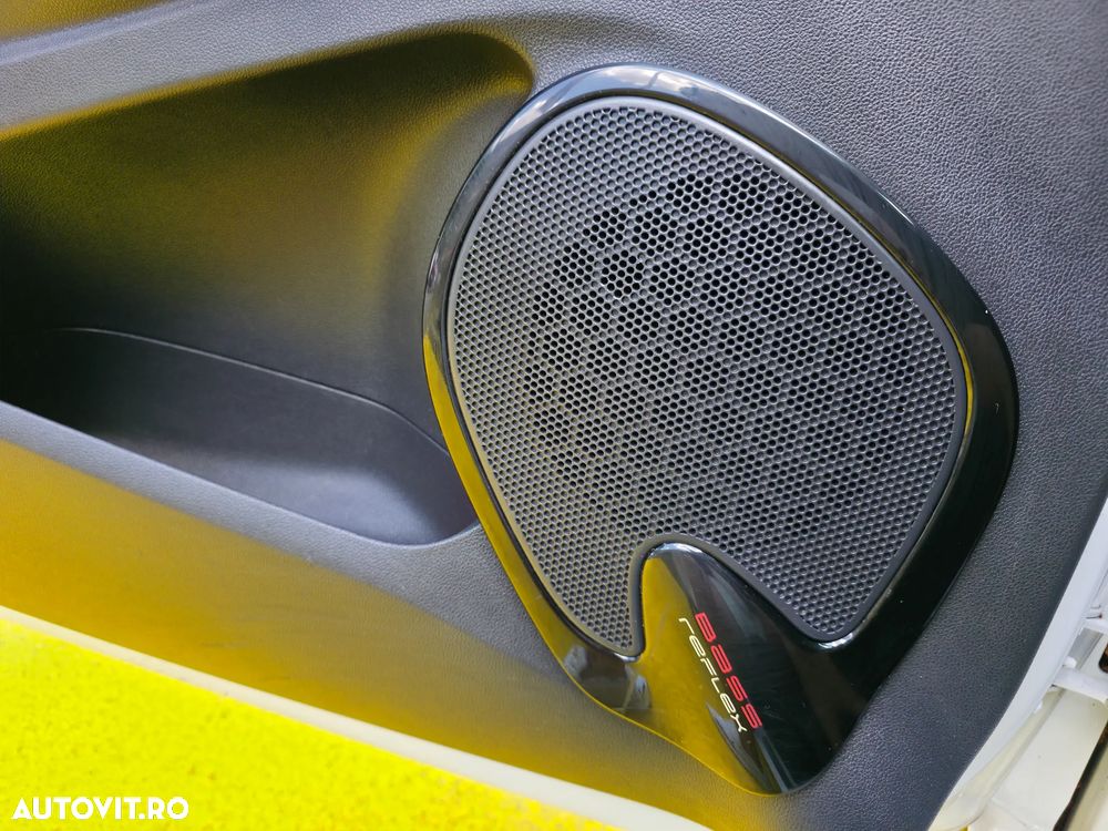 Renault Clio (Energy) TCe 90 Start & Stop INTENS - 16