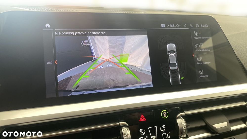 BMW Seria 3 318d Sport Line - 21