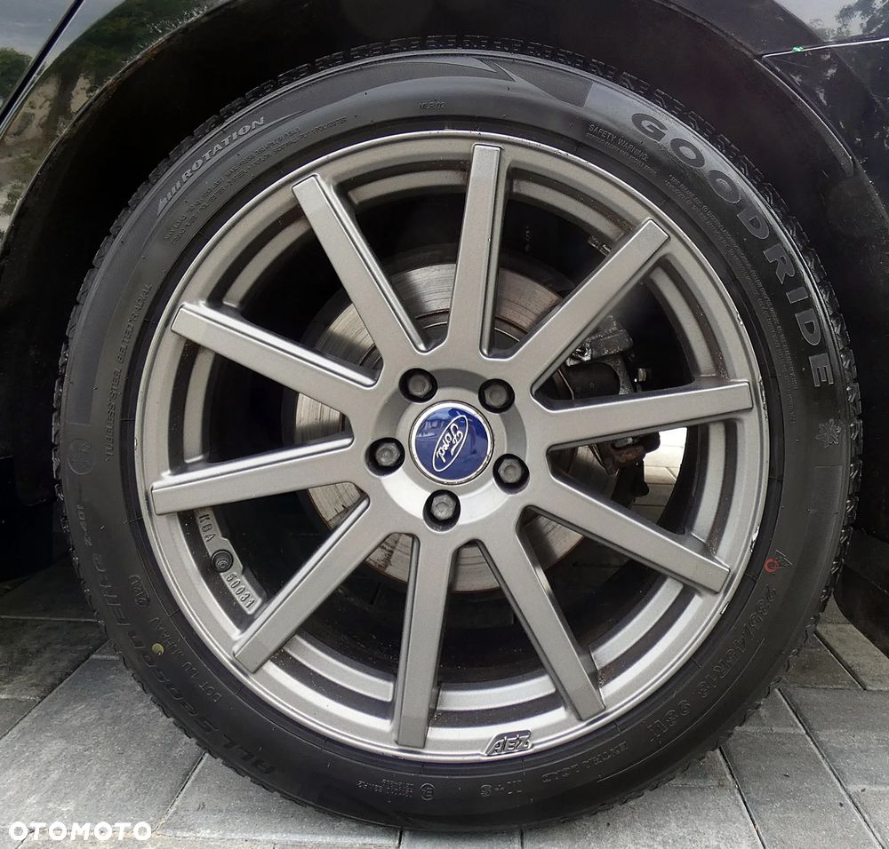 Ford Mondeo - 23