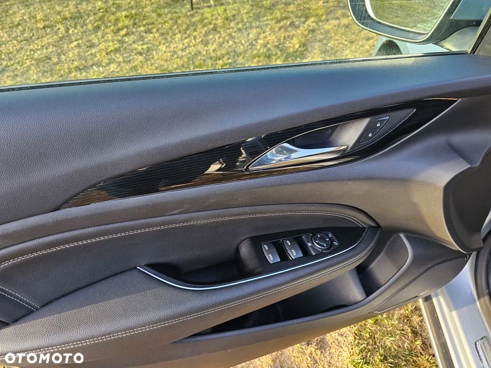 Opel Insignia 2.0 CDTI Elite S&S - 11