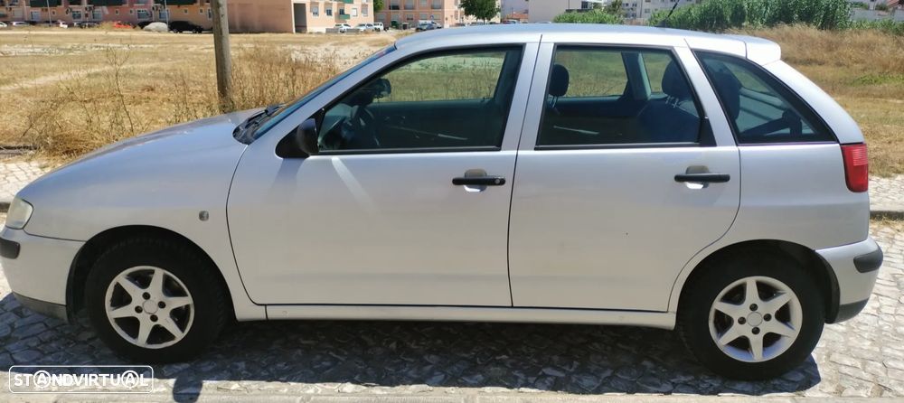 SEAT Ibiza - 3