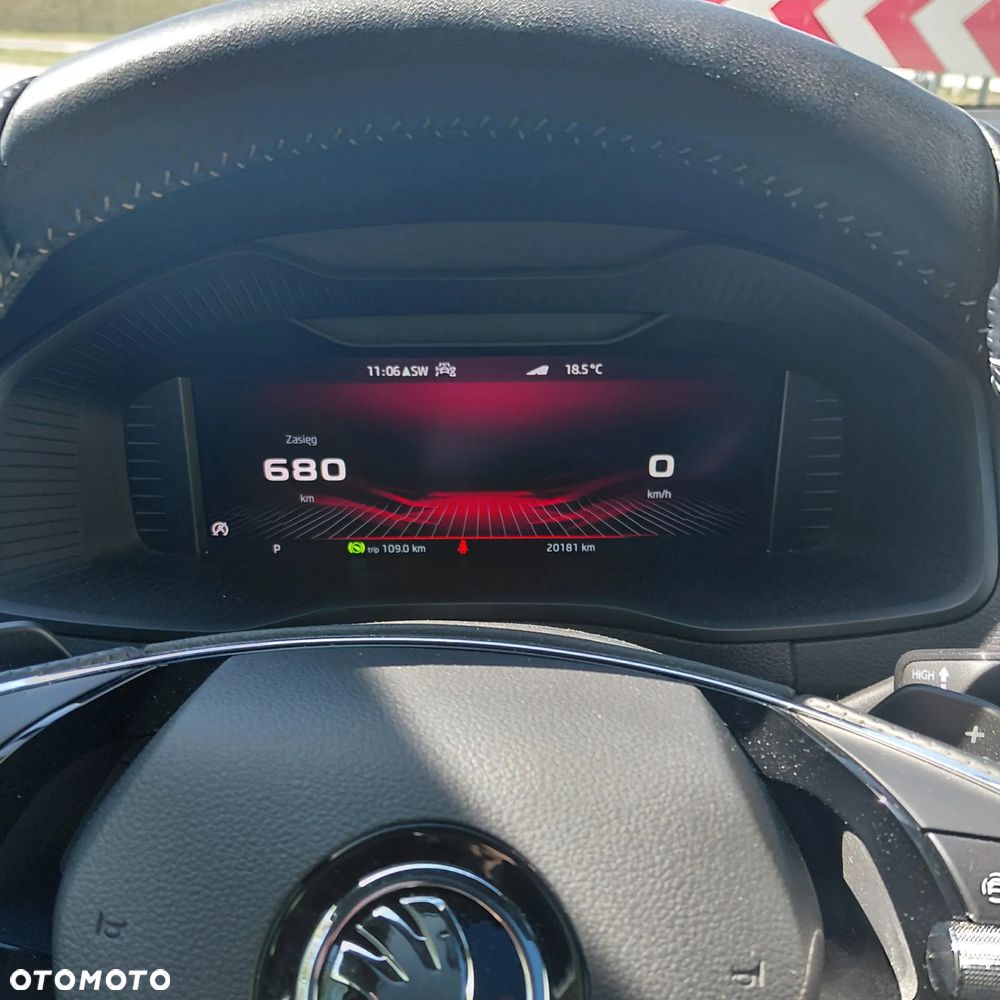 Skoda Karoq 1.5 TSI ACT Sportline DSG - 27