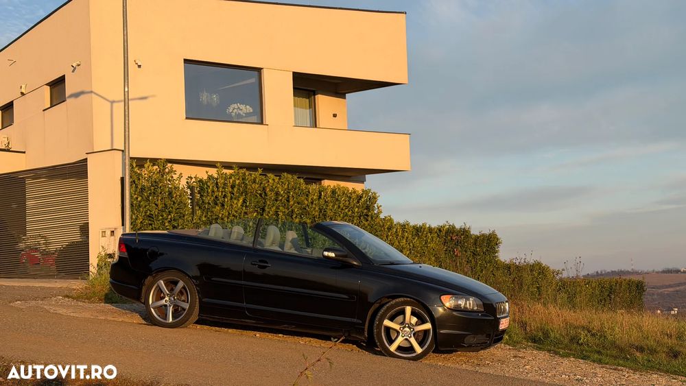 Volvo C70 2.0D Momentum - 19