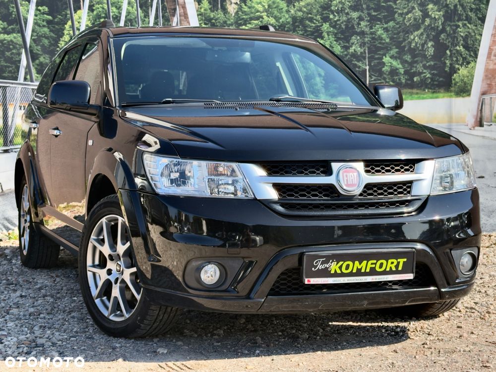 Fiat Freemont 2.0 Multijet 16V DPF Automatik Allrad Black Code - 1