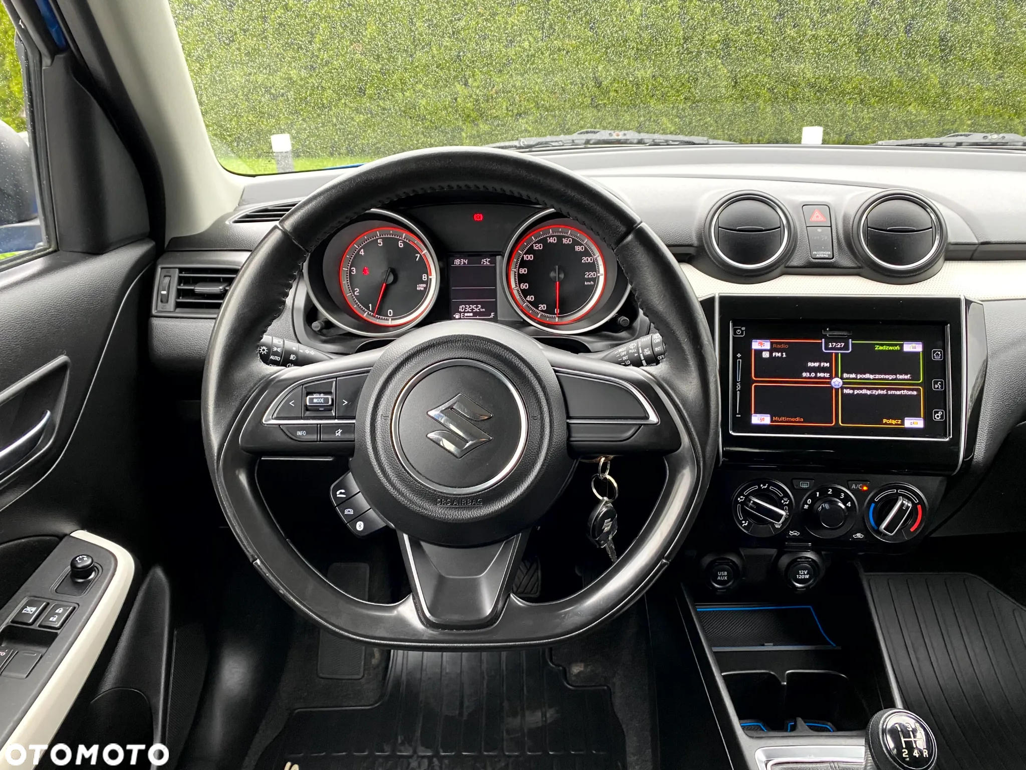 Suzuki Swift - 9