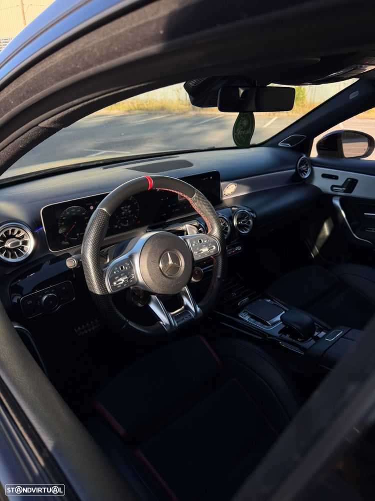 Mercedes-Benz A 35 AMG 4Matic Speedshift DCT 7G - 9