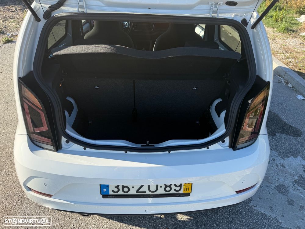 Volkswagen Up 2020 photo 5