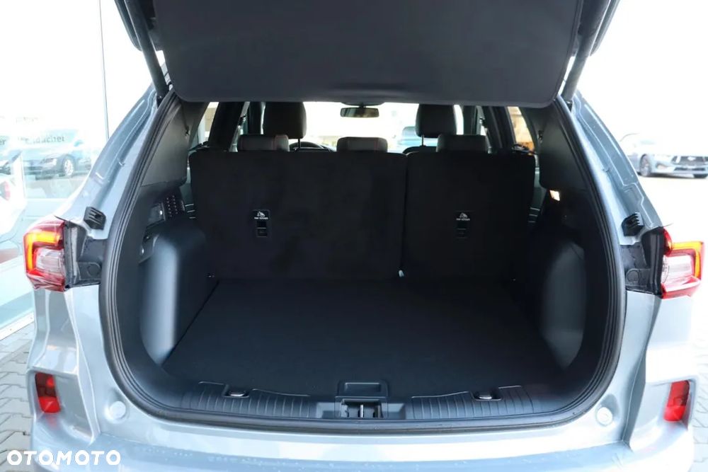 Ford Kuga 2.5P PHEV FWD ST-Line X eCVT - 19