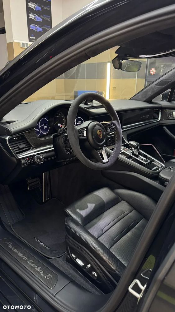 Porsche Panamera Turbo S Executive - 6