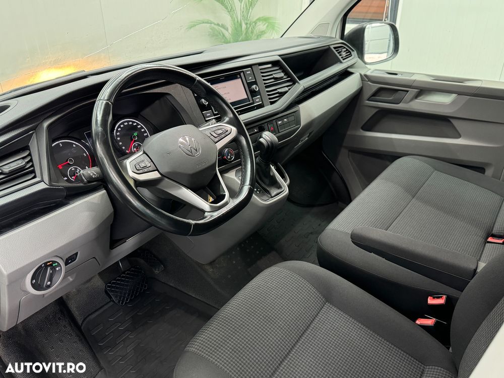Volkswagen Transporter - 22