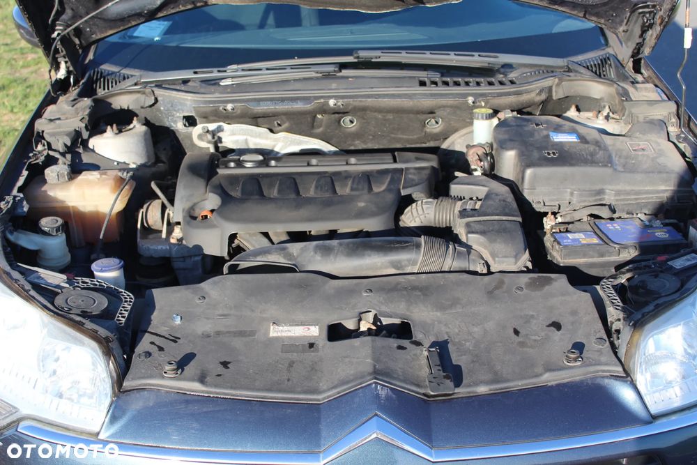 Citroën C5 1.8 16V Confort - 24