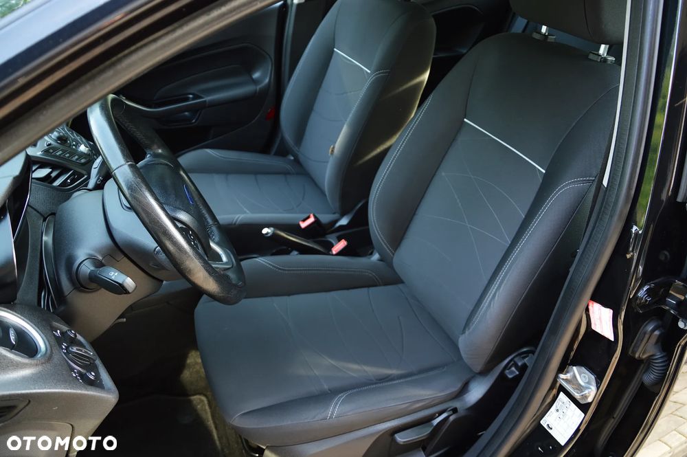 Ford Fiesta 1.25 Ambiente - 11