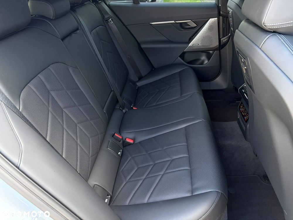 BMW Seria 5 520d xDrive mHEV M Sport - 14