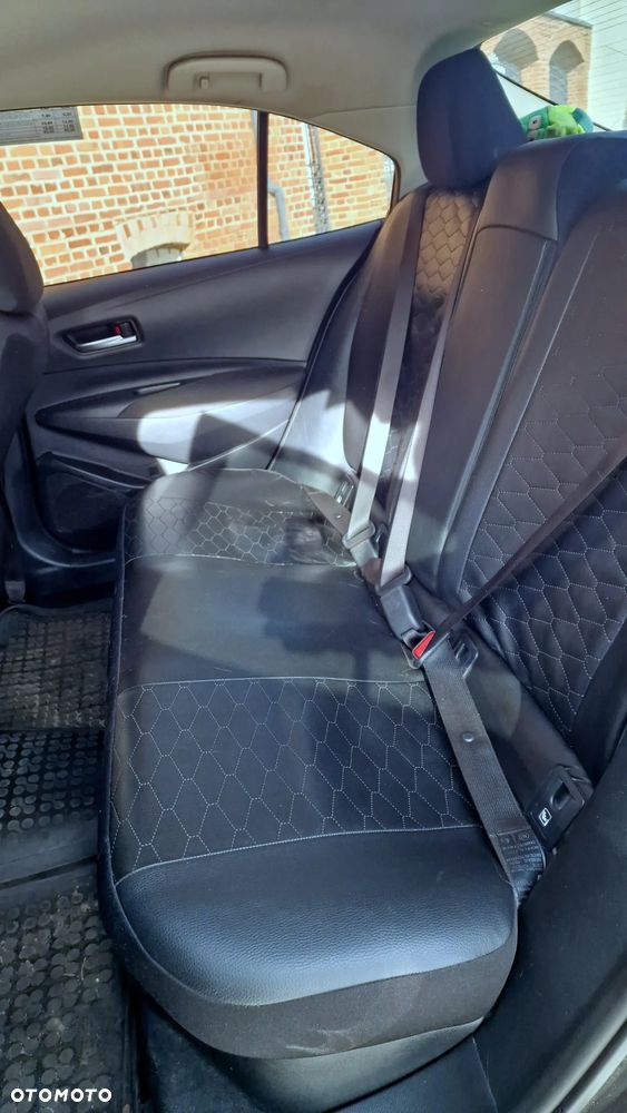 Toyota Corolla 1.8 Hybrid Comfort - 14