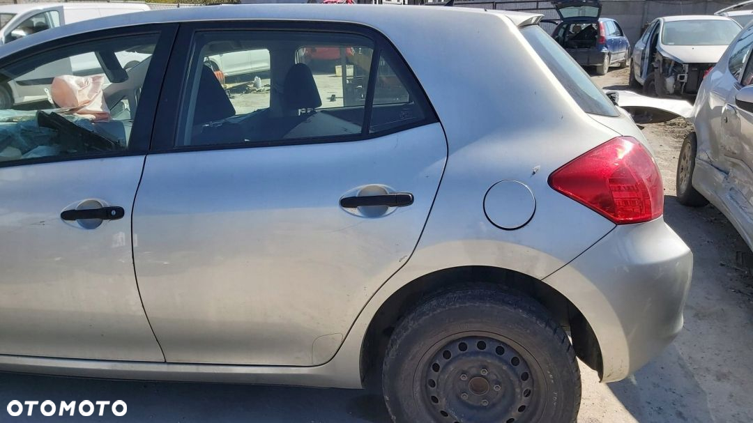 TOYOTA AURIS 1,4 D4D ROZRUSZNIK - 5