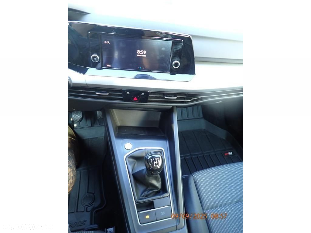 Volkswagen Golf - 13