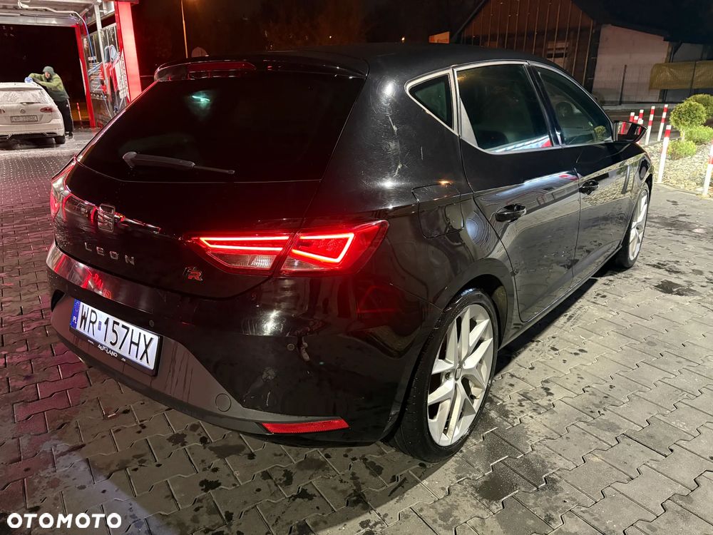 Seat Leon 2.0 TDI DPF Start&Stop DSG FR - 2