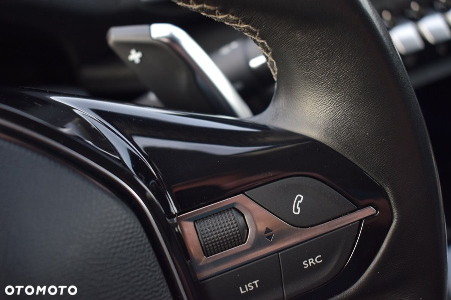 Peugeot 3008 PureTech 130 Stop & Start GPF EAT8 Allure - 24