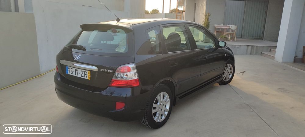 Honda Civic 1.4 LS - 3
