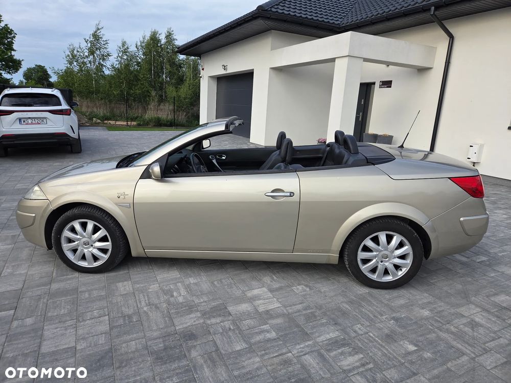 Renault Megane 2.0 16V Expression - 10