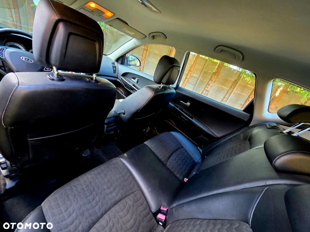 Kia Ceed 1.6 Crdi Comfort - 10