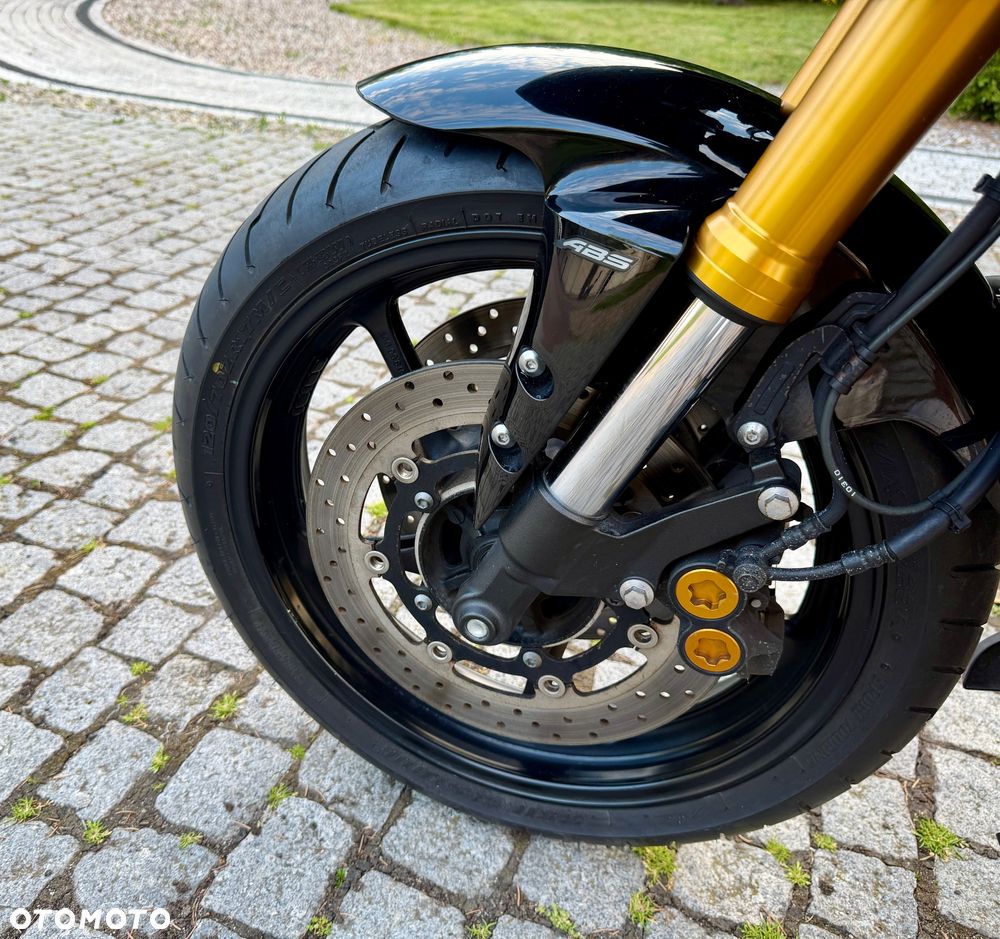 Yamaha FZ8 - 13