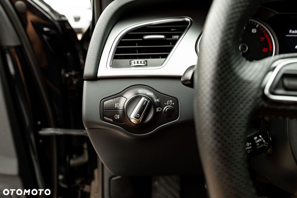 Audi A4 Avant 1.8 TFSI S line Sportpaket - 30
