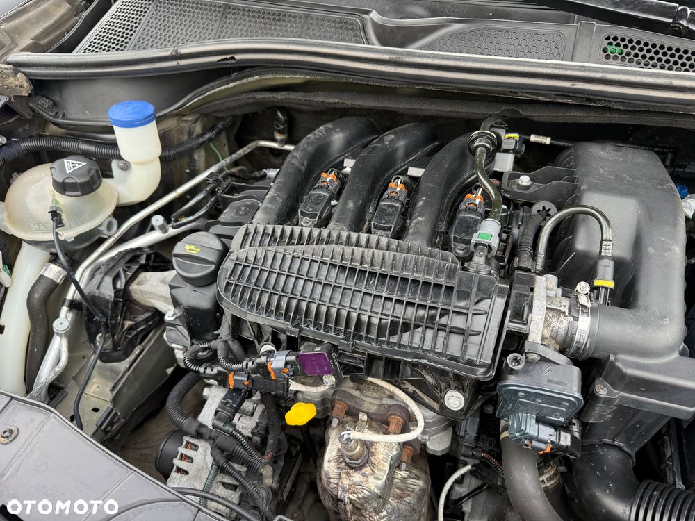 Citroën C4 Cactus 1.2 PureTech Shine - 25