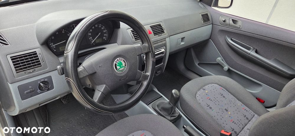 Skoda Fabia 1.2 HTP Classic - 22