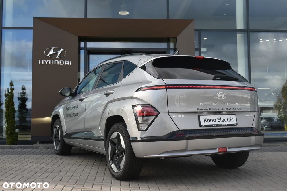 Hyundai Kona 2025 photo 4