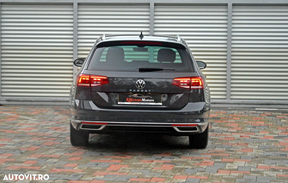 Volkswagen Passat Variant 2.0 TDI DSG Highline - 19