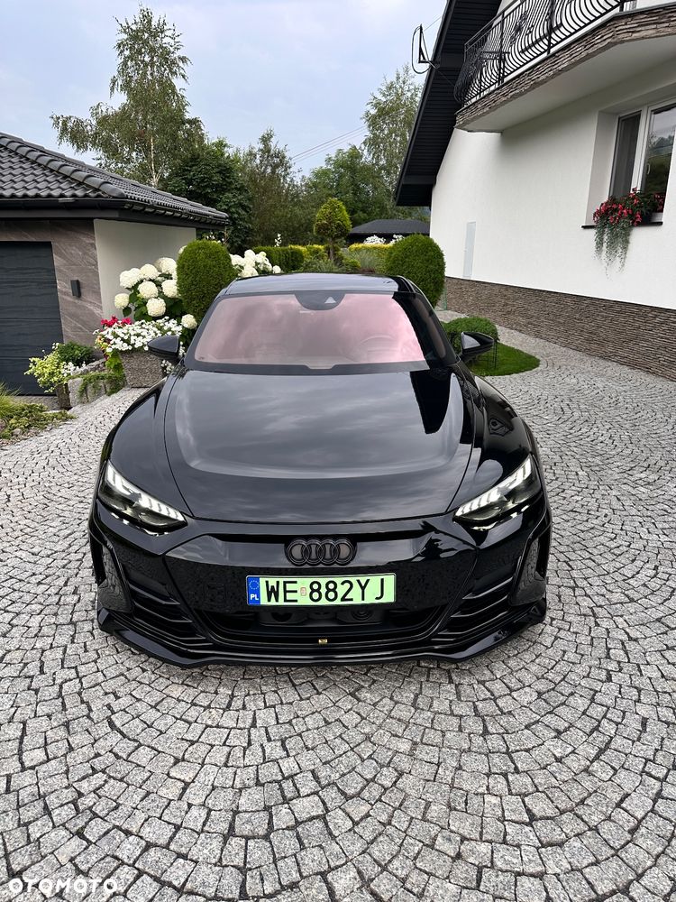 Audi e-tron GT - 17