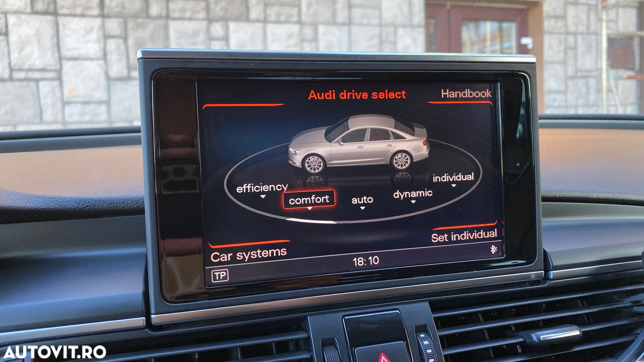 Audi A6 - 12