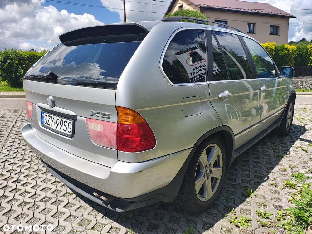 BMW i5 - 3