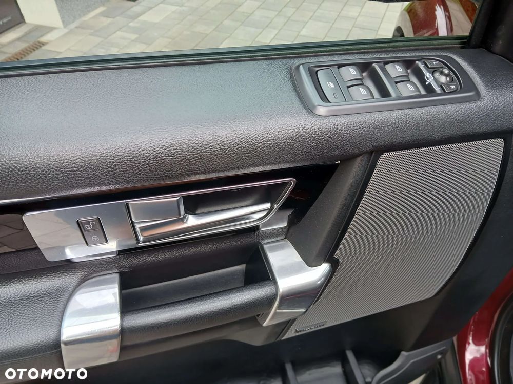 Land Rover Discovery - 24