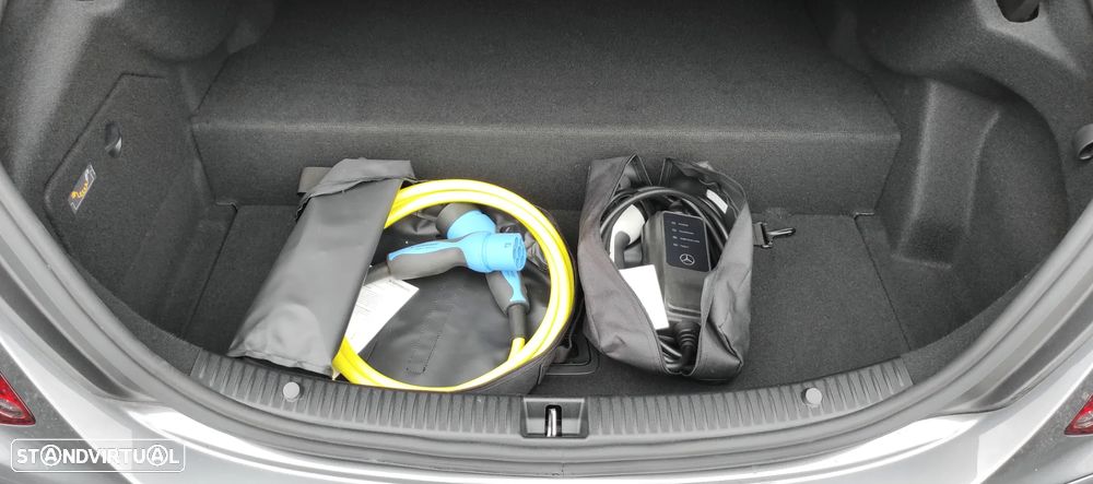 Mercedes-Benz C 300 de AMG Line - 45