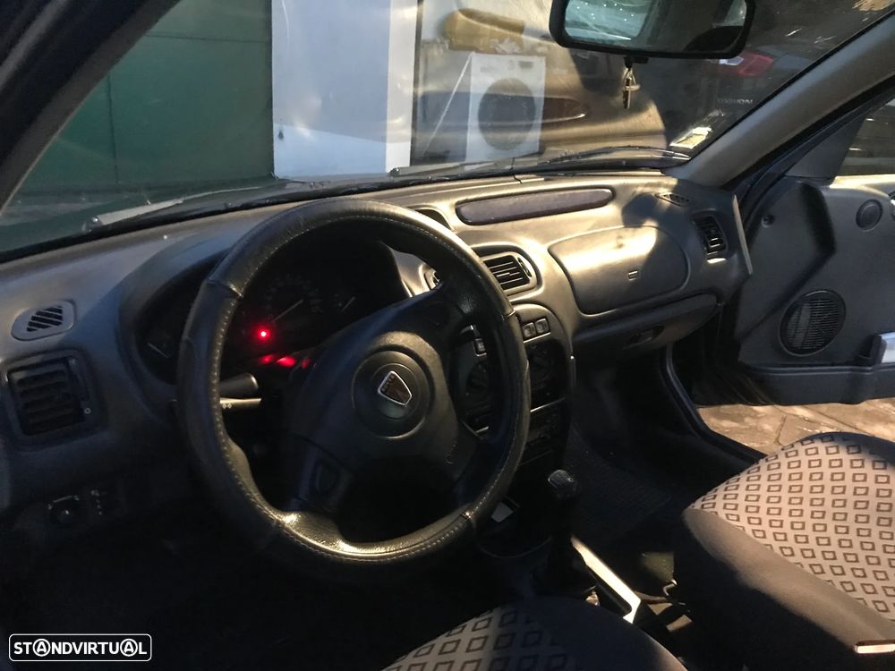 Rover 25 2.0 D Connoisseur - 8