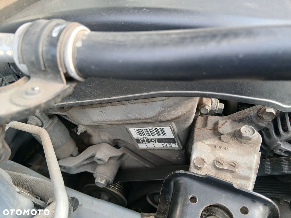 Toyota Corolla ver-1-4-vvt--i-terra-polaris - 14