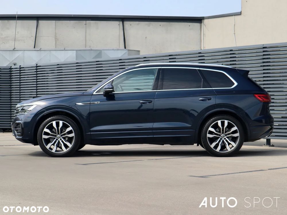 Volkswagen Touareg 3.0 V6 TDI 4Motion DPF Automatik R-Line - 2