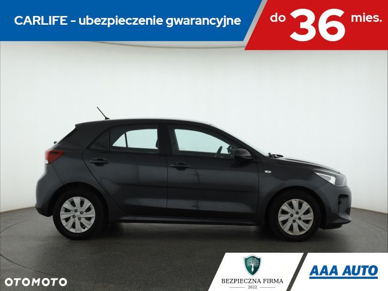 Kia Rio - 8