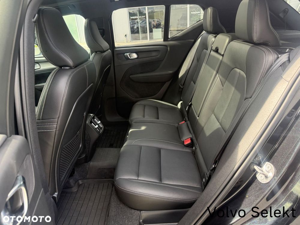 Volvo XC 40 - 28